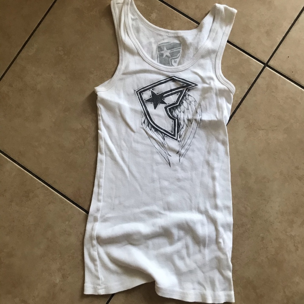 Clothes - Picture 12 of 15